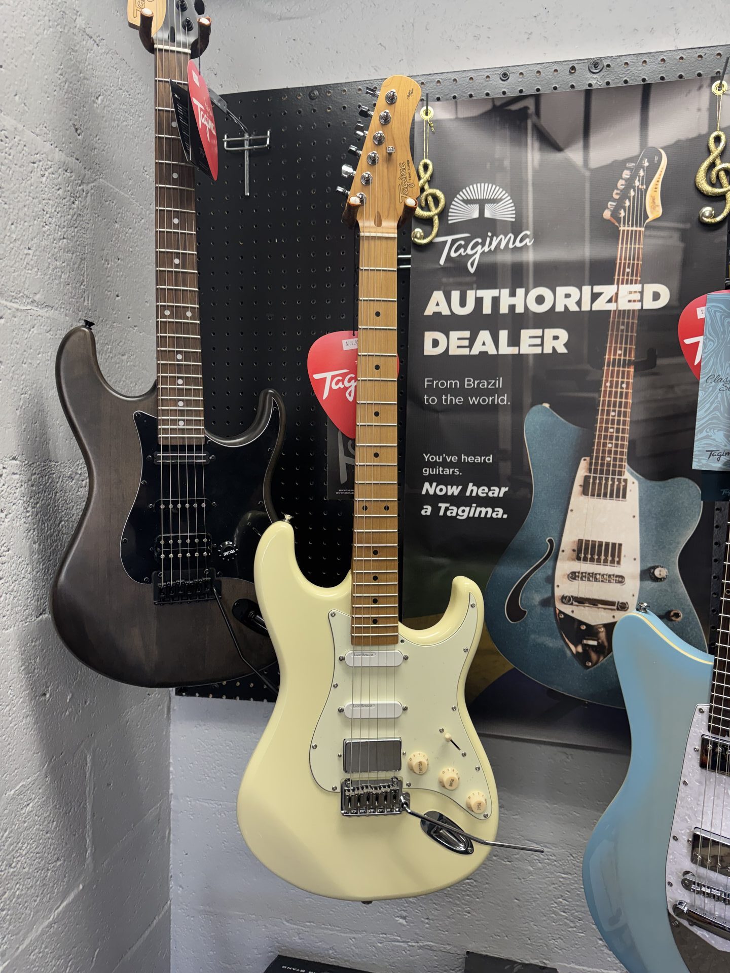 Tagima Classic Series T640 Super Electric Guitar